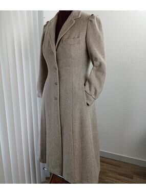 ILGWU Vintage Tailored Tan Wool Overcoat 11 /12 needs new lining tweed trench